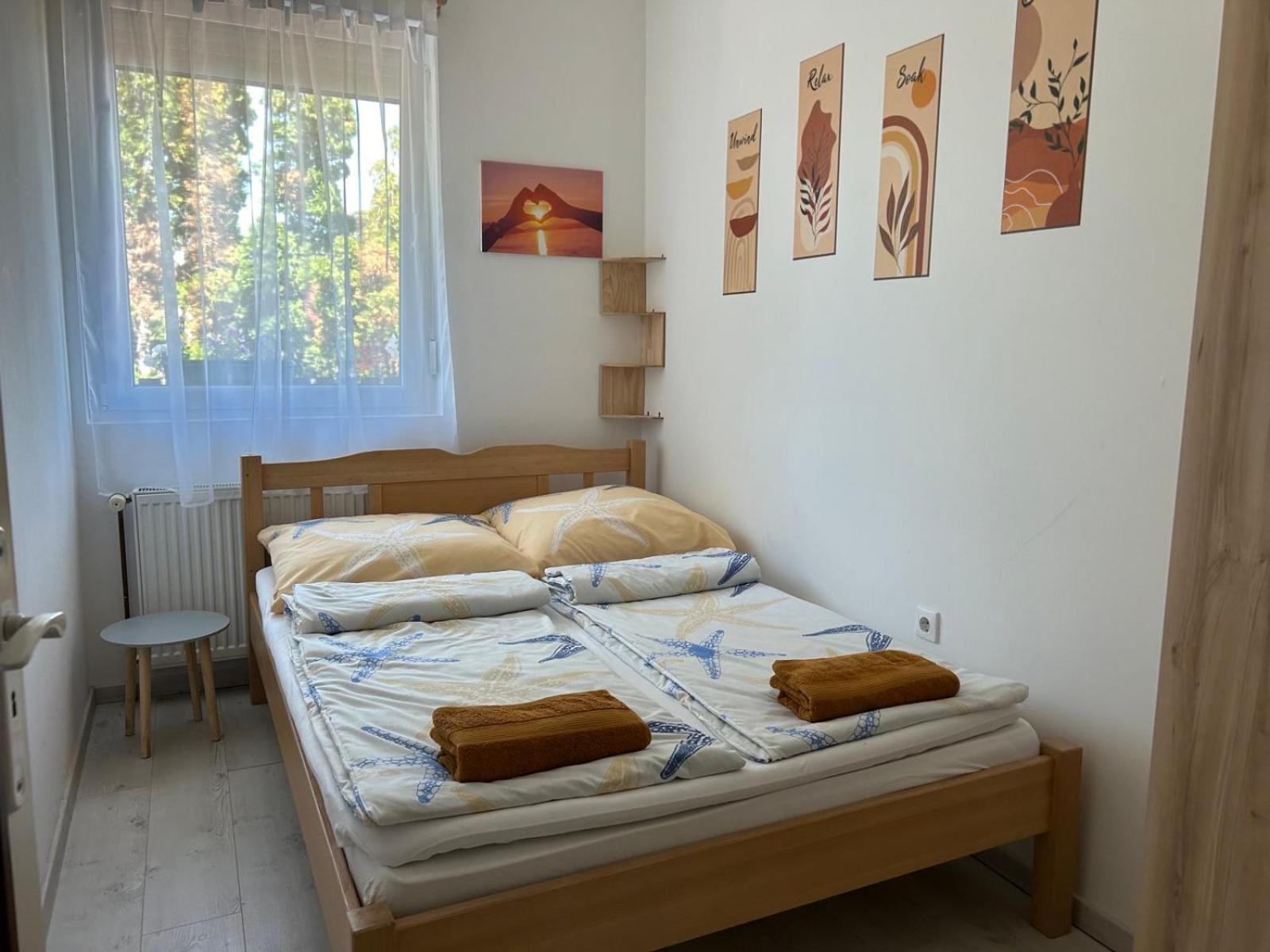 Levendula Vendeghaz Villa บาลาตอนเฟิลด์วาร์ ภายนอก รูปภาพ